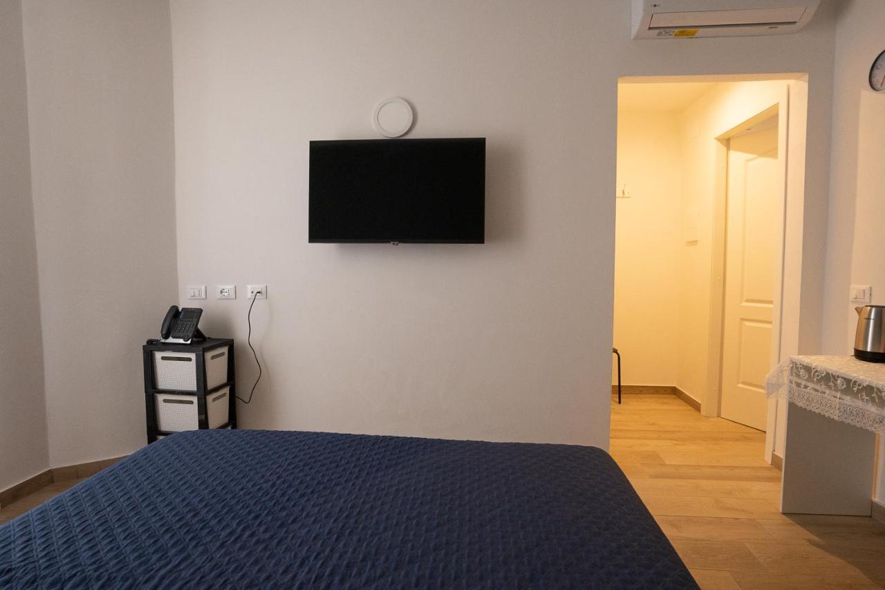 Le Stelle Della Spezia Bed & Breakfast ภายนอก รูปภาพ