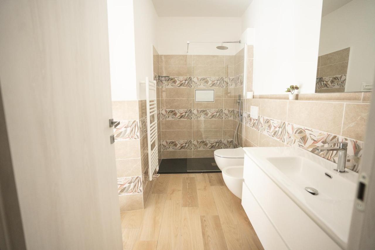Le Stelle Della Spezia Bed & Breakfast ภายนอก รูปภาพ