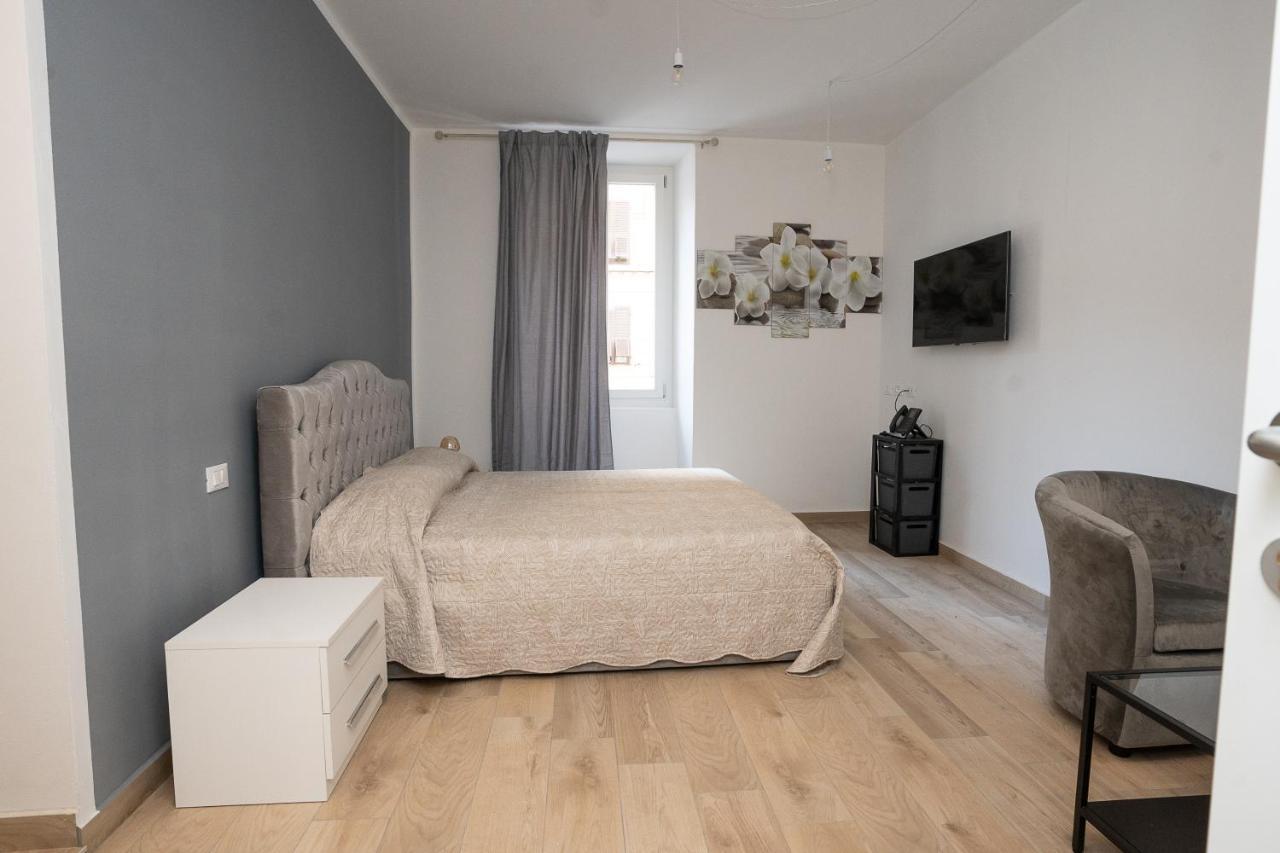 Le Stelle Della Spezia Bed & Breakfast ภายนอก รูปภาพ