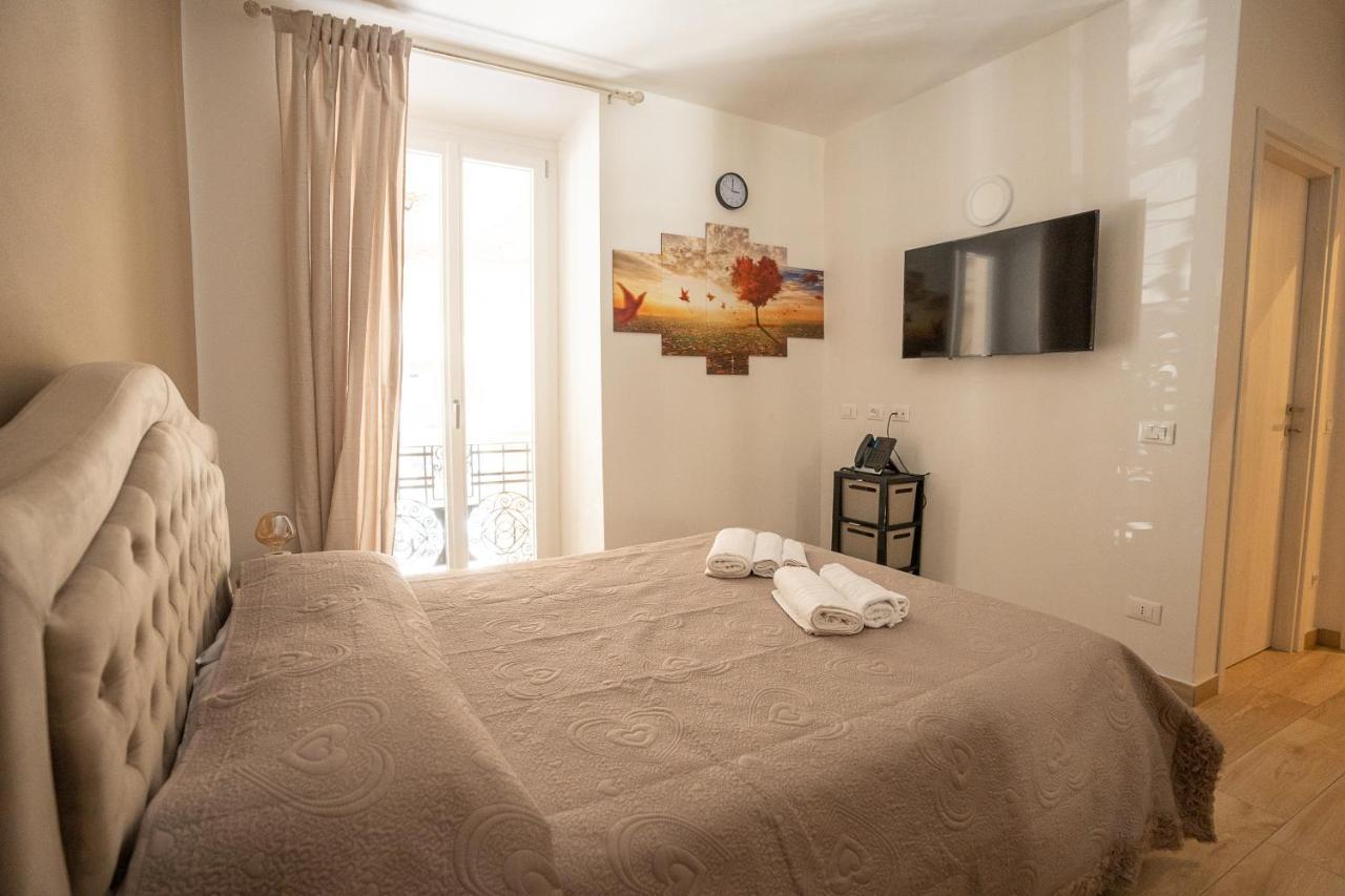 Le Stelle Della Spezia Bed & Breakfast ภายนอก รูปภาพ