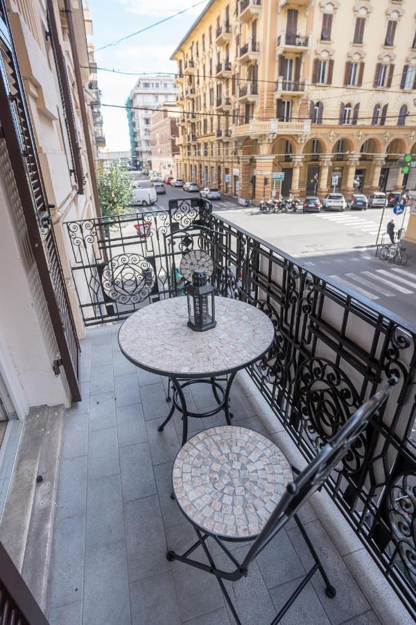 Le Stelle Della Spezia Bed & Breakfast ภายนอก รูปภาพ
